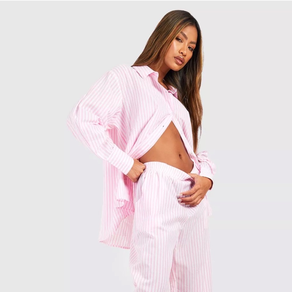 Boohoo pink stripe set